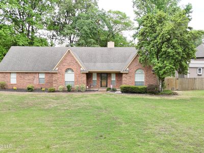 425 Augusta Dr