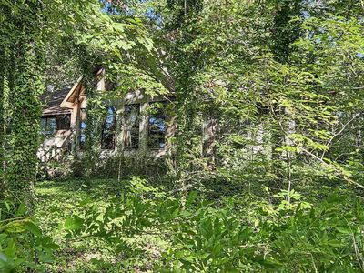 367 Lovely Ln