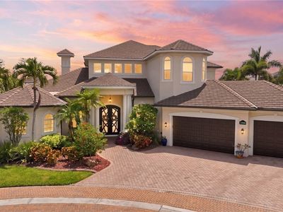 1506 Hermitage Ln