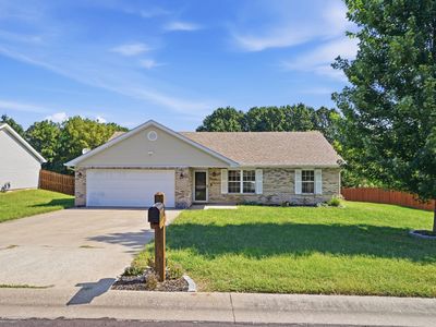 7820 N Chesley Dr
