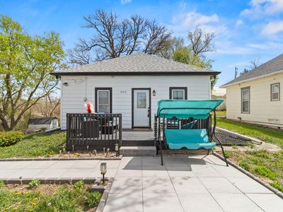 Property at 403 Bluff St, Oakland, IA