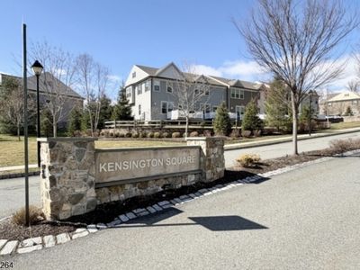 90 Albert Ct