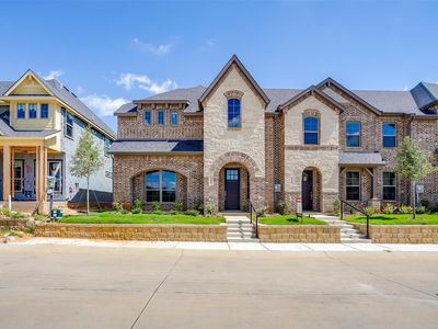 6912 Houndstooth Pl