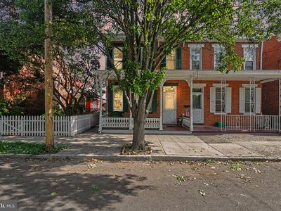 215 Walnut St