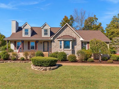 1025 Singing Springs Rd
