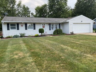 1053 Shady Ln