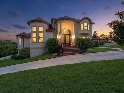 1373 Overlook Cir