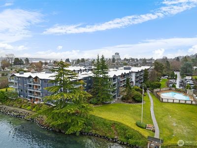 2500 Canterbury Lane E #204