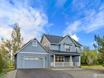 1603 W Dry Creek