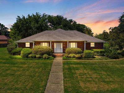 3009 Willow Run Dr