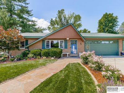 3259 Sherwood Dr