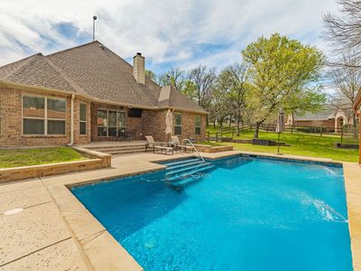 137 N Natural Spring Ln