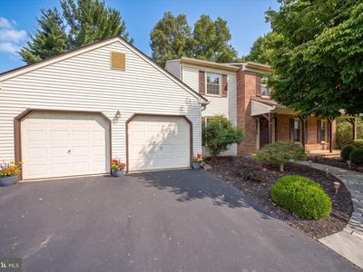 Property at 9 Round Tree Cir, Hockessin, DE