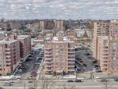 345 Bronx River Road #4D