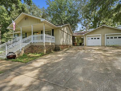 Property at 6432 Thornton Ln, Bessemer, AL