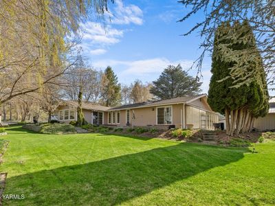 1260 Burbank Creek Rd