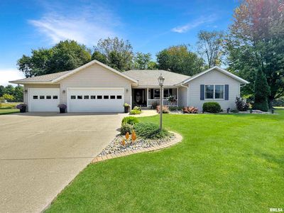 1301 Oak Leaf Ln