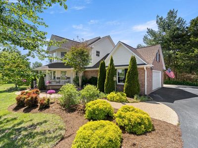 269 Baldwin Ln