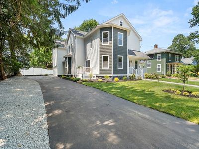 62 Summit Ave