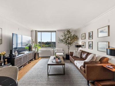 700 E 8th St Unit 8Q