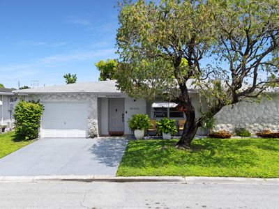 6995 NW 10TH Court