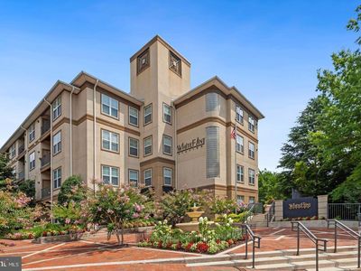 11800 Old Georgetown Rd APT 1305