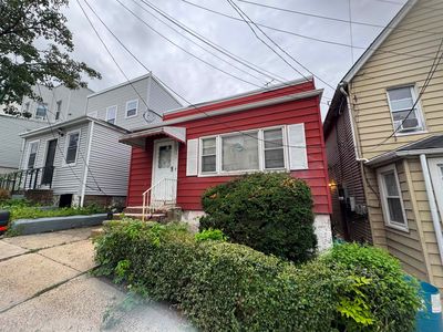 1201 85th St