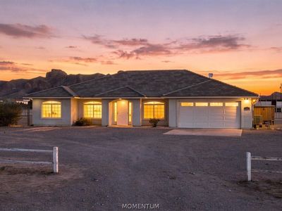 1949 S Estrella Road