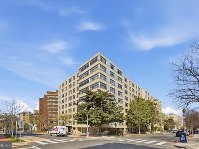 2401 H St NW APT 611
