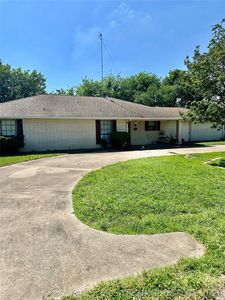 122 Shawna Dr