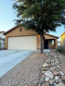 Property at 436 W Dawn Blossom Dr, Green Valley, AZ