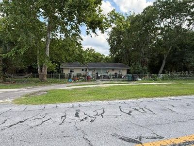 220 NW 28th St