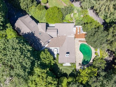 19 Woodside Way