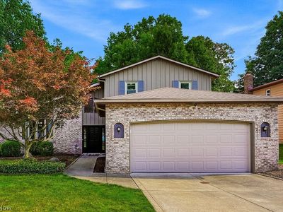 Property at 14433 Trenton Ave, Strongsville, OH