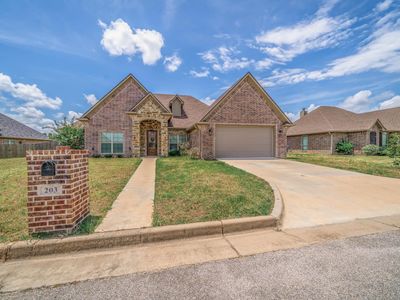 203 New Braunfels Ln