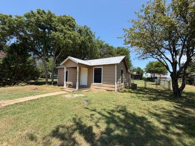 105 2nd St