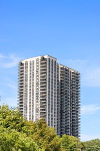 7855 Boulevard East APT 12F