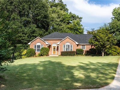2305 Ellenwood Dr
