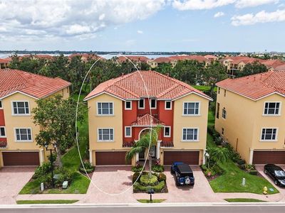 1512 3rd Street Cir E