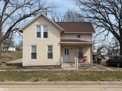 215 Clay St