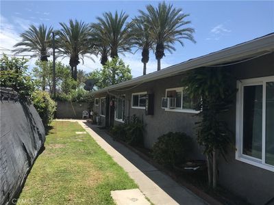 1250 W 2nd St