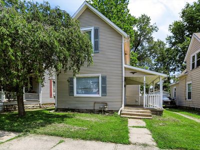 724 N Perkins St
