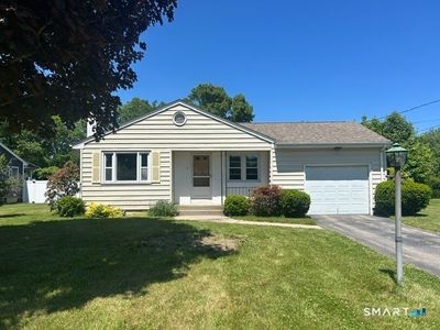 5 Maple Court