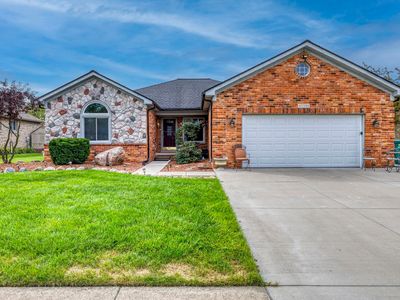 47788 Meadowbrook Dr
