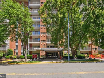 5250 Valley Forge Dr APT 704