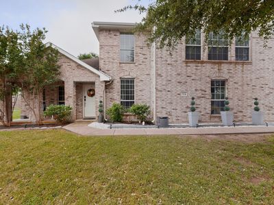 704 Shady Meadow Ln