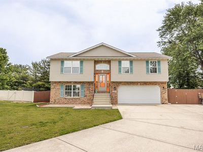 Property at 1156 Windshire Dr, Mascoutah, IL