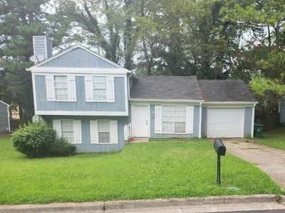 4584 Garden Hills Dr