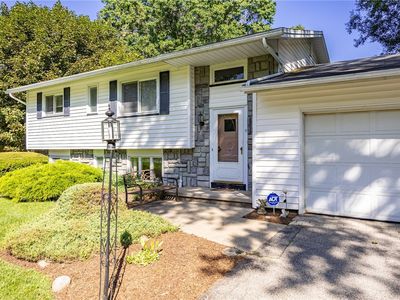 Property at 48 Old Pond Rd, Rochester, NY