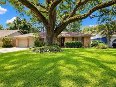 2322 Carleen Rd